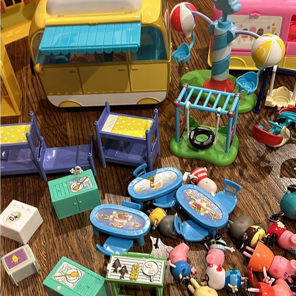 Peppa Pig toys - Picture 3 of 5